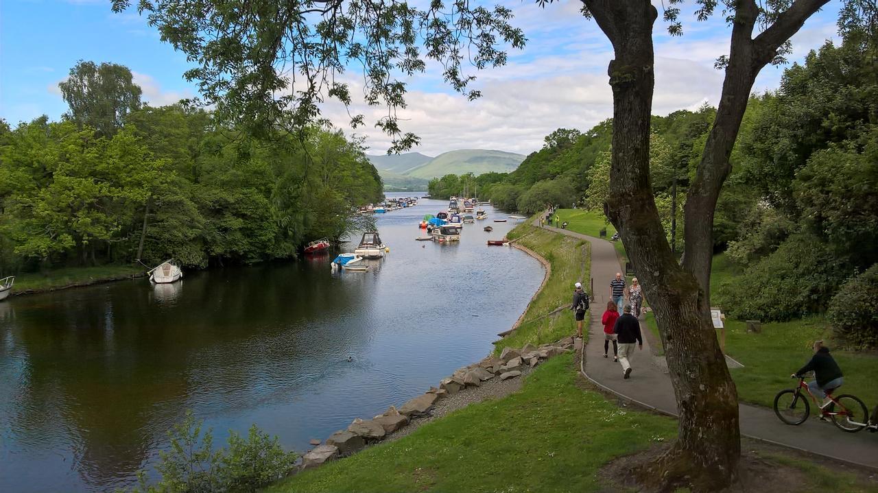 The Waterhouse Inn Balloch Exteriér fotografie